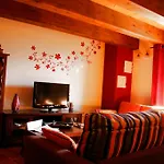 Casa Villamana Oto